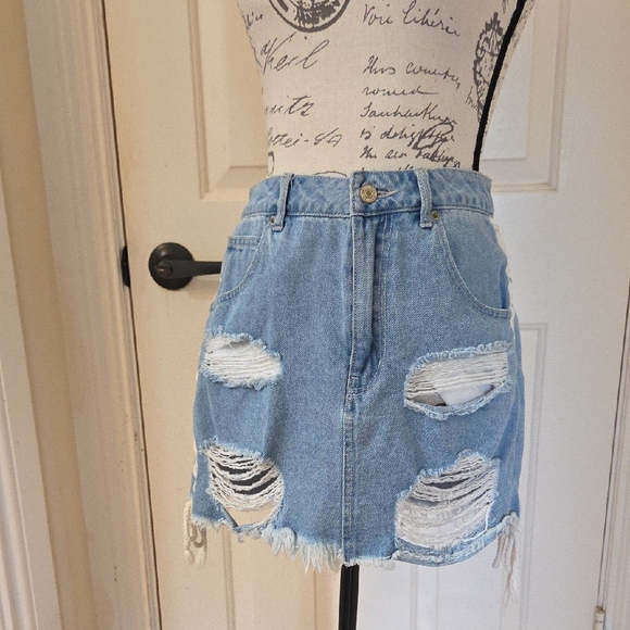Forever 21 Light Blue Distressed Mini Skirt - Picture 1 of 9